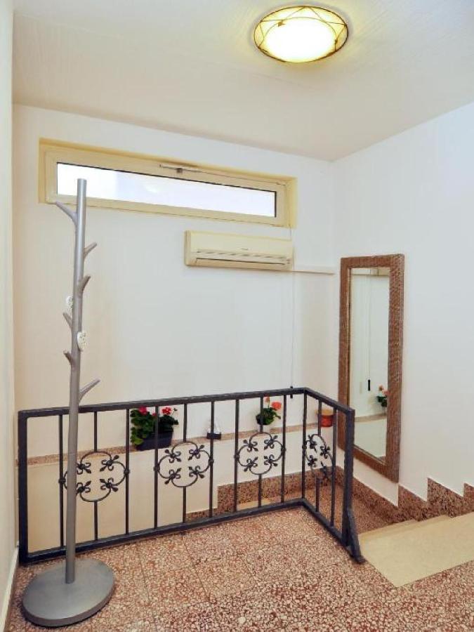 Rooms Regina Split Buitenkant foto